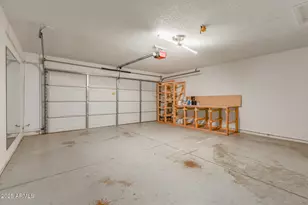 10428 N 53rd Dr, Glendale, AZ 85302 - Photo 31