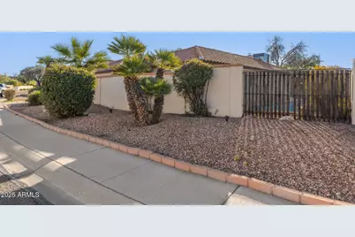 10428 N 53rd Drive, Glendale, AZ 85302 - Photo 3