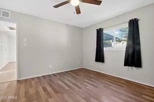 7649 W Mitchell Dr, Phoenix, AZ 85033 - Photo 11