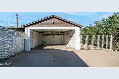 1728 W Avalon Drive, Phoenix, AZ 85015 - Photo 27