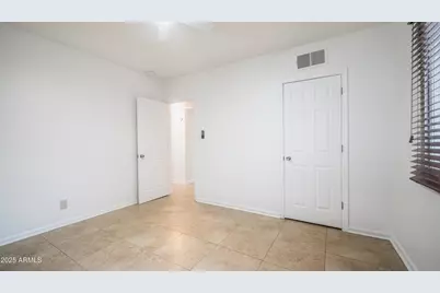 1728 W Avalon Drive, Phoenix, AZ 85015 - Photo 13