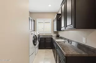 1301 E Sweet Citrus Dr, Queen Creek, AZ 85140 - Photo 27