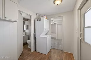 201 S Greenfield Rd, Mesa, AZ 85206 - Photo 21