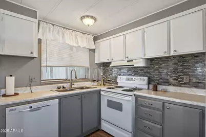 201 S Greenfield Road #310, Mesa, AZ 85206 - Photo 3