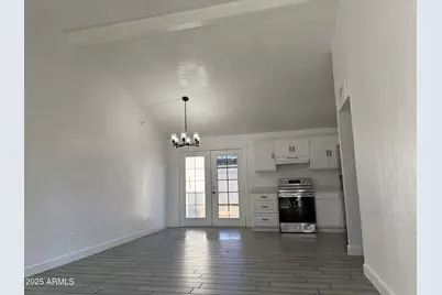 13221 N 21st Place #7, Phoenix, AZ 85022 - Photo 3