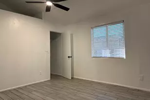 13221 North 21st Pl, Phoenix, AZ 85022 - Photo 5