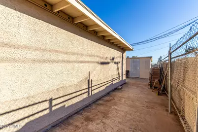 2107 W Glenrosa Avenue, Phoenix, AZ 85015 - Photo 17