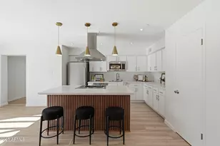 8725 E Coronado Rd, Scottsdale, AZ 85257 - Photo 17