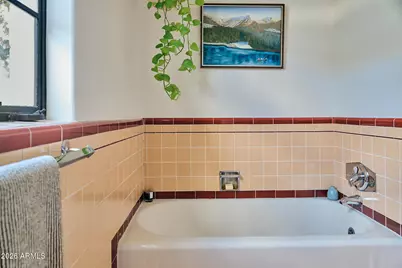 2038 N 11th Avenue, Phoenix, AZ 85007 - Photo 35