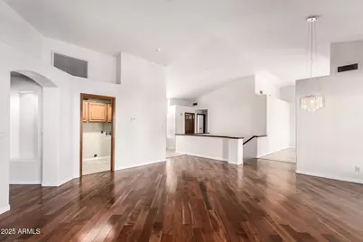 8648 S Kenwood Lane, Tempe, AZ 85284 - Photo 9