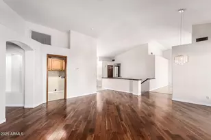 8648 S Kenwood Ln, Tempe, AZ 85284 - Photo 9