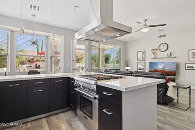 21531 N 72nd Place, Scottsdale, AZ 85255 - Photo 11
