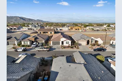 19948 W Flower Street, Buckeye, AZ 85396 - Photo 7