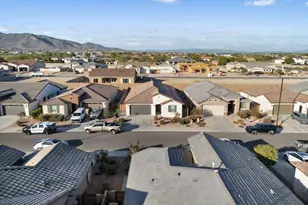 19948 W Flower St, Buckeye, AZ 85396 - Photo 7