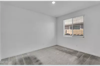 19948 W Flower Street, Buckeye, AZ 85396 - Photo 29