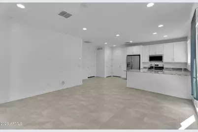 19948 W Flower Street, Buckeye, AZ 85396 - Photo 23