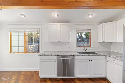 5328 E Pinchot Avenue, Phoenix, AZ 85018 - Photo 5