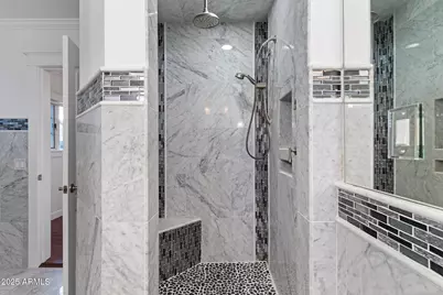 5328 E Pinchot Avenue, Phoenix, AZ 85018 - Photo 13