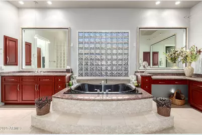 8751 E Menlo Circle, Mesa, AZ 85207 - Photo 25