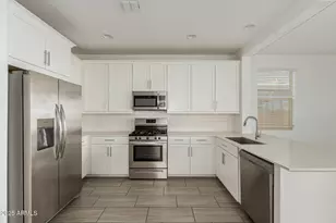 9208 W Sells Dr, Phoenix, AZ 85037 - Photo 11