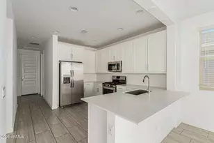 9208 W Sells Dr, Phoenix, AZ 85037 - Photo 13