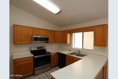 4520 E Wildwood Drive, Phoenix, AZ 85048 - Photo 3