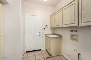 3017 E Rock Wren Rd, Phoenix, AZ 85048 - Photo 35