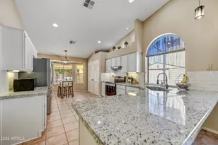 2015 E Bendix Dr, Tempe, AZ 85283 - Photo 9