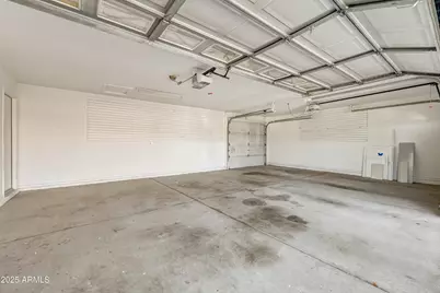 2015 E Bendix Drive, Tempe, AZ 85283 - Photo 31