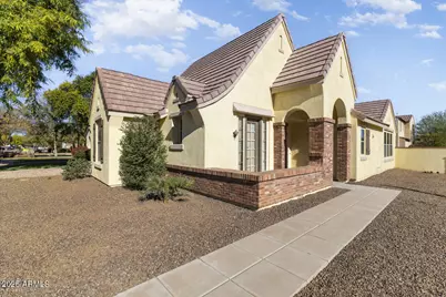 15384 W Dahlia Drive, Surprise, AZ 85379 - Photo 5