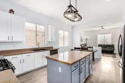 2531 W Cavalry Drive, Phoenix, AZ 85086 - Photo 15