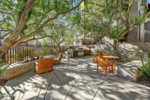 4745 N Scottsdale Rd, Scottsdale, AZ 85251 - Photo 27