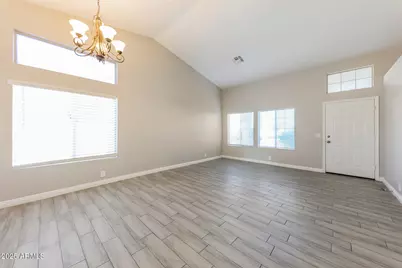 8833 W Monte Vista Road, Phoenix, AZ 85037 - Photo 3