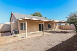 8833 W Monte Vista Rd, Phoenix, AZ 85037 - Photo 19