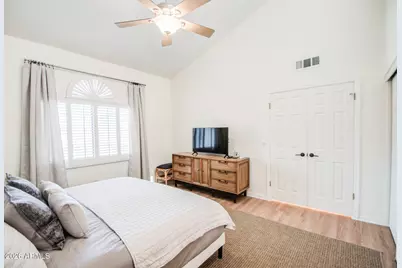 5640 E Bell Road #1010, Scottsdale, AZ 85254 - Photo 19