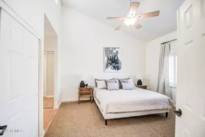 5640 E Bell Road #1010, Scottsdale, AZ 85254 - Photo 17