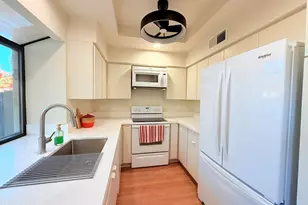 5640 E Bell Rd, Scottsdale, AZ 85254 - Photo 7