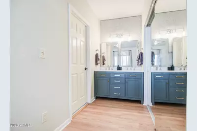 5640 E Bell Road #1010, Scottsdale, AZ 85254 - Photo 21