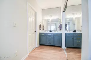 5640 E Bell Rd, Scottsdale, AZ 85254 - Photo 21