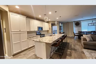 7925 S 24th Way, Phoenix, AZ 85042 - Photo 7