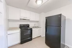 9606 N 11th Ave, Phoenix, AZ 85021 - Photo 3