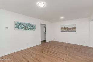 3234 S Allred Dr, Tempe, AZ 85282 - Photo 5