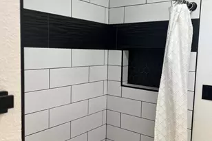 3234 S Allred Dr, Tempe, AZ 85282 - Photo 19