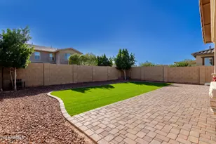 12791 W Caraveo Pl, Peoria, AZ 85383 - Photo 33