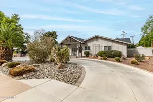 2846 E Campbell Ave, Phoenix, AZ 85016 - Photo 3