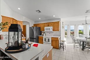 570 S Jackson St, Wickenburg, AZ 85390 - Photo 11