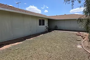 9803 W Pebble Beach Dr, Sun City, AZ 85351 - Photo 9