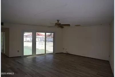 9803 W Pebble Beach Drive, Sun City, AZ 85351 - Photo 11