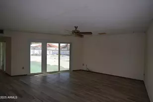 9803 W Pebble Beach Dr, Sun City, AZ 85351 - Photo 11