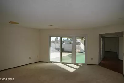 9803 W Pebble Beach Drive, Sun City, AZ 85351 - Photo 9